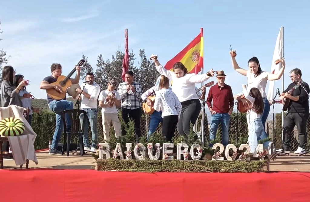 La ermita de la Araa acogi el II Festival de Cuadrillas del Raiguero